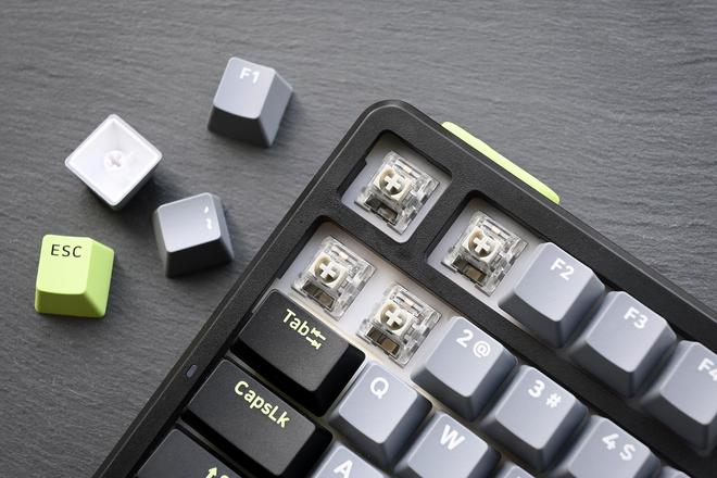 雷柏V700 DIY-98机械键盘!j9九游会网站入口你绝对不能错过的(图10) 雷柏V700 DIY-98机械键盘!j9九游会网站入口你绝对不能错过的(图10)