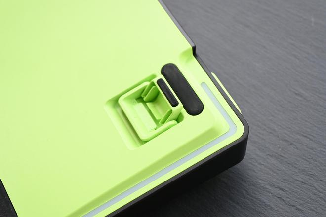 雷柏V700 DIY-98机械键盘!j9九游会网站入口你绝对不能错过的(图12) 雷柏V700 DIY-98机械键盘!j9九游会网站入口你绝对不能错过的(图12)