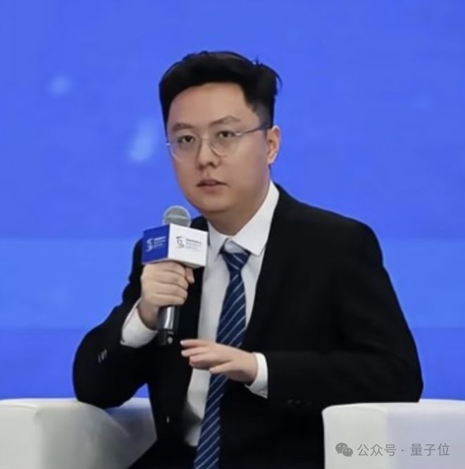 eepSeek他代表梁文锋j9九游会入口梁文锋代表D(图5) eepSeek他代表梁文锋j9九游会入口梁文锋代表D(图5)